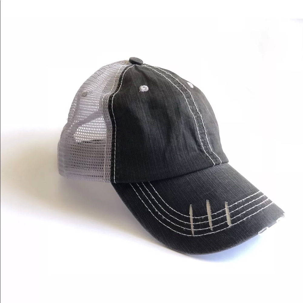 Distressed chic gray baseball cap for summer